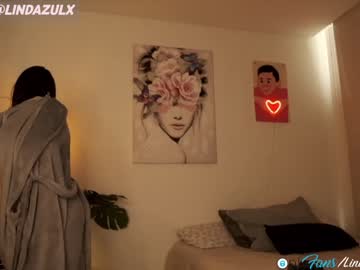 latina cam girl lindabluee image #2979562
