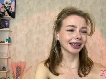 latina cam girl elli_harmon image #4027466