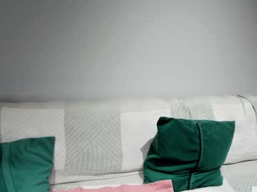 latina cam girl aria_diaz image #3146996