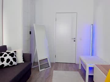 latina cam girl alisson_spring image #3070500
