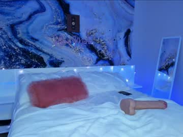 latina cam girl himexmarie image #3159012