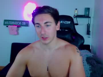 latina cam man zach_rhyder image #3072090