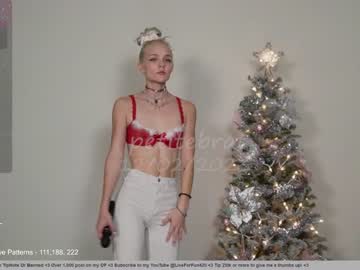 latina cam girl petitebrat image #3869584