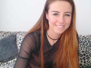 latina cam girl emerald_kittycat image #2565074