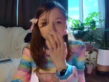 latina cam girl elenafealy image #3821700