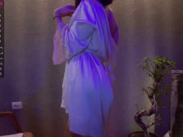 latina cam girl karrin image #2458419