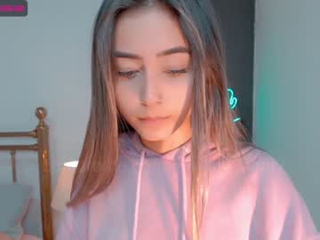latina cam girl gummy_bear7 image #902711