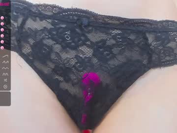 latina cam girl beckymartens image #115420