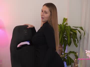 latina cam girl yours_anastasia image #391098