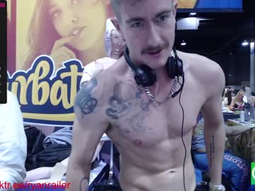 latina cam couple ryanrailer image #2799568