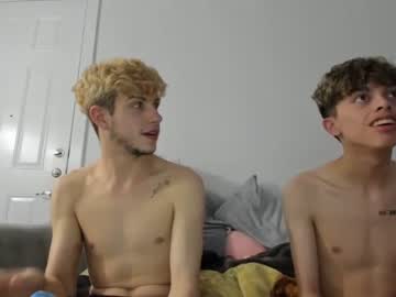 latina cam man gayndepressed image #1014966