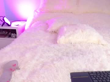 latina cam girl evelin_gh1 image #2346072