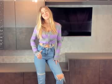 latina cam girl maydahedley image #4336296