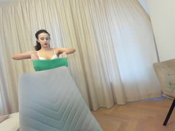 latina cam girl ehotlovea image #4513226