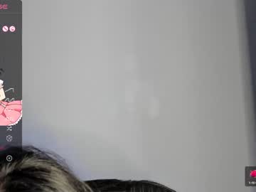 latina cam girl shy_cuteie18 image #4525297