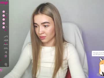 latina cam girl yourvirusqueen_ image #1469905