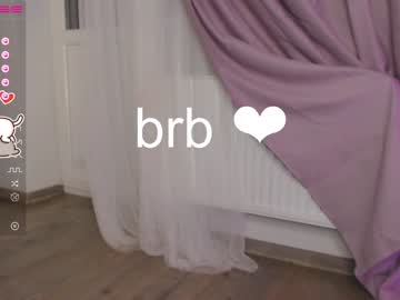 latina cam girl small_blondee image #2035721