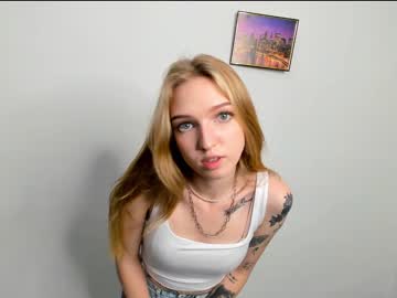 latina cam girl nobarbie image #3322467