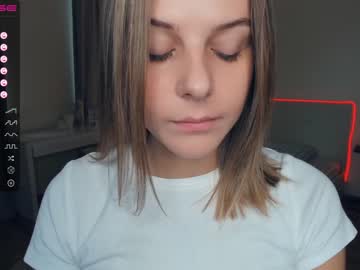 latina cam girl erline_may image #4376367