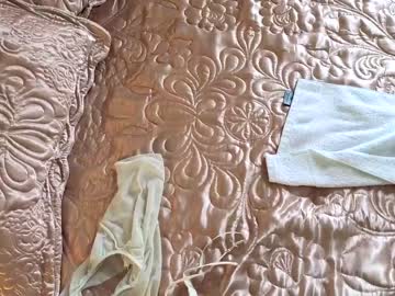 latina cam girl littlegreekflower image #4117656