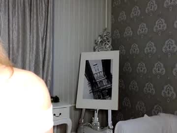 chocolate_berries latina cam