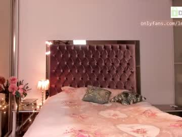 latina cam girl lilamytee1 image #2249579