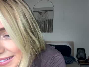 latina cam girl theselina_kyle image #888811