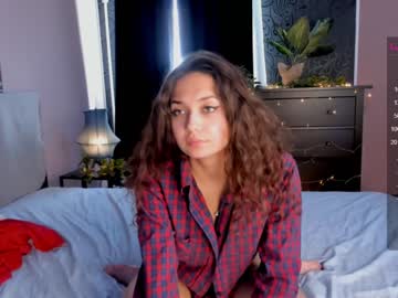 latina cam girl scottaubrie image #1389940