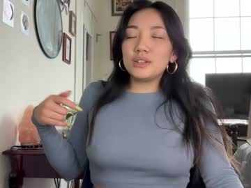 latina cam girl aznbunnybaby image #4199910