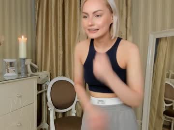 latina cam girl nicolekitman image #3925653