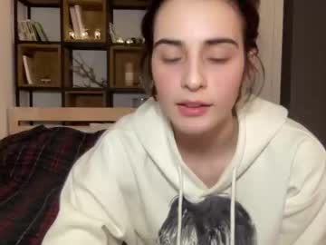 latina cam girl wonderland_stia image #3849966