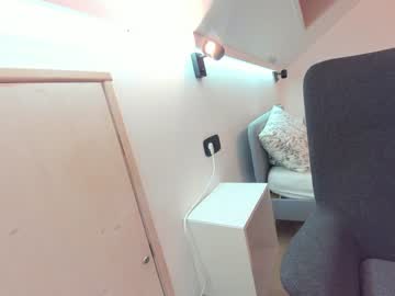 latina cam girl ehotlovea image #3737439