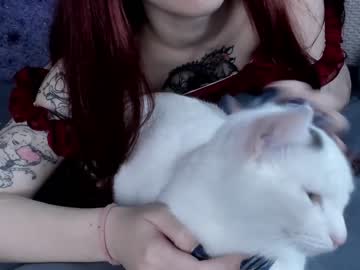 latina cam girl maaarynip image #1862755