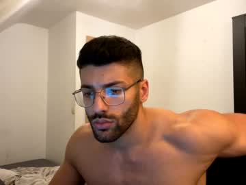 latina cam man rogan1604 image #529616
