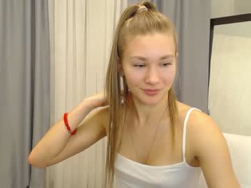latina cam girl teonasafina__ image #2318340