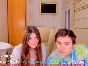 latina cam couple karolina_coy image #815427