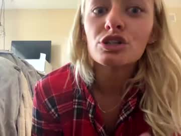 latina cam girl xxjosie image #2736470