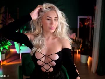 latina cam girl provocatrixx image #1927299