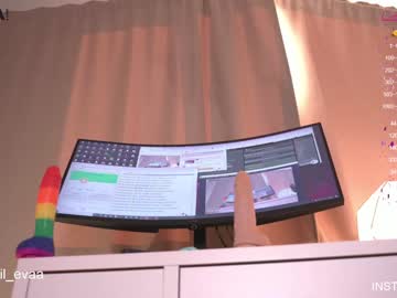 latina cam girl lil_eva image #2140280