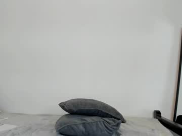 latina cam girl aria_diaz image #3935913