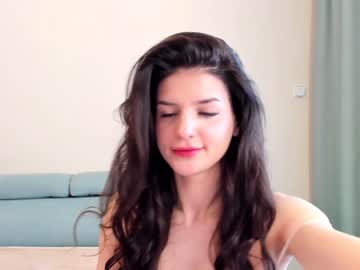 latina cam girl elaanna image #4073274