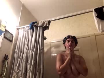 latina cam girl forestdarling image #4648402
