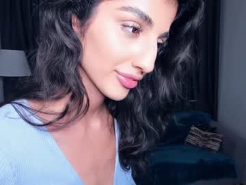 latina cam girl suzannedavise image #3762993
