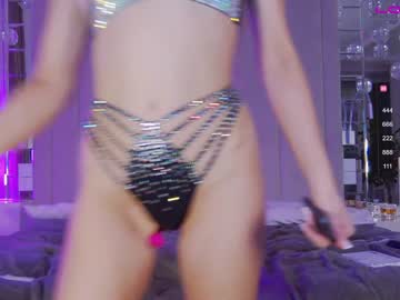 latina cam girl krissone image #989420