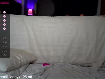 latina cam girl lillieonyx image #3038271