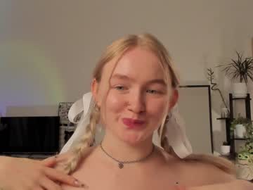 latina cam couple charming_daisy image #1743762