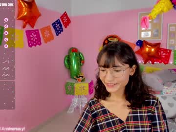 latina cam girl little_effy18 image #1573939