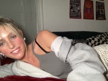 latina cam girl cutelondonp image #4248381