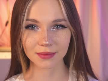 latina cam girl kateuwugirl image #3517279