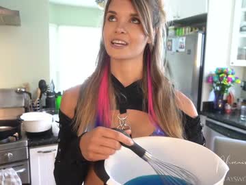 latina cam girl phoenix_taylor image #1377142